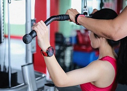 Huấn luyện viên ảo theo dõi sức khỏe cho người tập gym