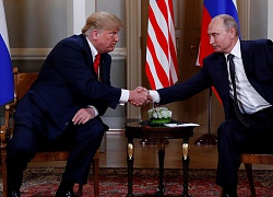 Ông Trump nháy mắt khi gặp ông Putin?