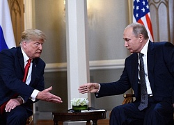 Trump gặp Putin: Những cử chỉ căng thẳng &#8220;như sắp lên võ đài&#8221;