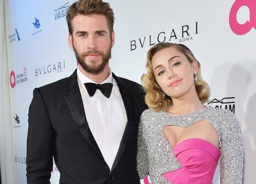 Miley Cyrus hủy đám cưới với Liam Hemsworth vì bất đồng chuyện sinh con