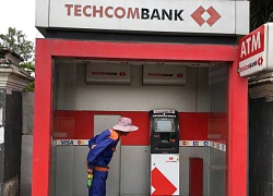 Phá ATM nhưng không lấy được tiền, trộm cay đắng vứt lại xà beng