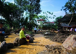 Lũ quét gây thiệt hại nặng nề ở Yên Bái: "3 ngày rồi, con ơi về đi"