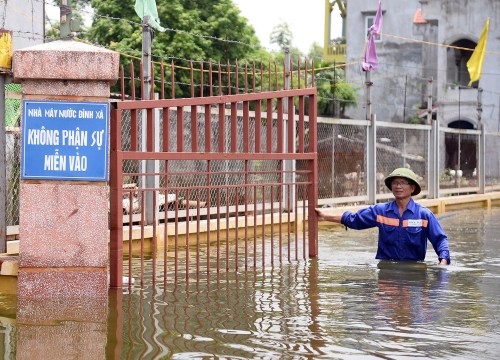 "9 tháng chạy loạn 2 lần" vì nước lũ ngập nhà cửa tại Hà Nam