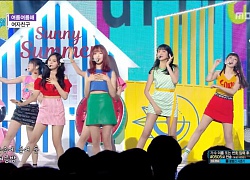 Cùng concept mùa hè: TWICE được tung hô nhan sắc, G-Friend bị chê "quê mùa"