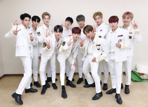 Fan Wanna One phản đối gay gắt việc gia hạn thời gian và đây chính là lý do!