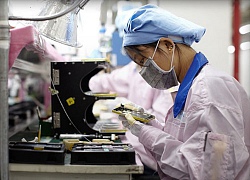 Foxconn rút hầu bao thưởng lớn cho nhân viên lắp ráp iPhone 2018