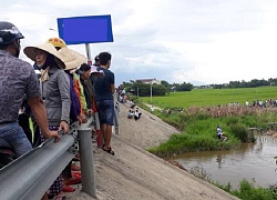 Bé 27 tháng tuổi mất tích, cả làng nháo nhào tìm kiếm