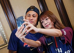 Đến Trung Quốc, Neymar được dàn mỹ nhân bủa vây