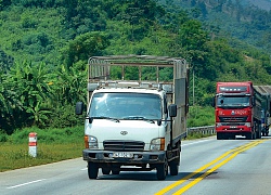 Xe tải không làm chủ tốc độ gây tai nạn kinh hoàng