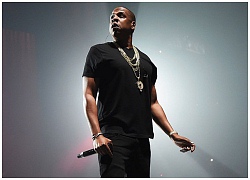 JAY-Z bị hai kẻ lạ mặt có vũ khí hành hung trên sân khấu ON THE RUN TOUR II