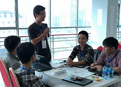 Sinh viên FPT Edu giành ngôi Quán quân Hackathon Việt Nam bằng sản phẩm thùng rác thông minh