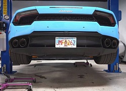 Thay dầu cho Lamborghini Huracan có khó như với Bugatti Veyron?