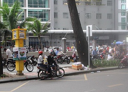 TPHCM: Bến taxi "ế khách" trong ngày đầu khai trương