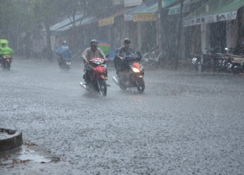 Cảnh báo Bắc Bộ và Bắc Trung Bộ sắp hứng chịu mưa rất to