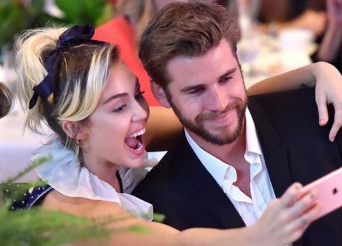 Chẳng cần nói nhiều, Miley và Liam đã cho thấy sự thật đằng sau tin đồn chia tay bằng hình ảnh này