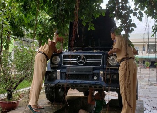 Chủ Mercedes-Benz G55: Gắn biển số quân đội chạy cho oai