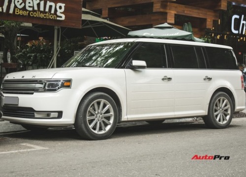 Ford Flex - Xe gia đình cỡ lớn giá trên 2 tỷ đồng cho đại gia Việt thích hàng độc