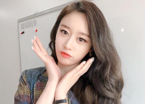 Ji Yeon viết tâm thư gửi lời xin lỗi tha thiết đến Soobin Hoàng Sơn và fan Việt