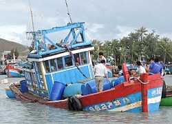 Trong 3 ngày, 3 tàu cá của ngư dân Quảng Ngãi bị chìm trên biển