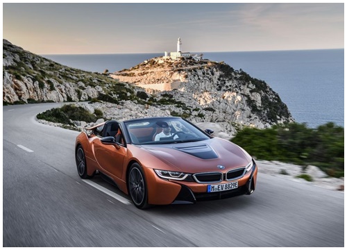 BMW i8 thế hệ tiếp theo có thể được trang bị động cơ 4 xi-lanh mạnh mẽ hơn đơn vị hiện tại