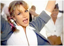 Britney Spears nhìn lại 20 năm 'Baby One More Time' thành công