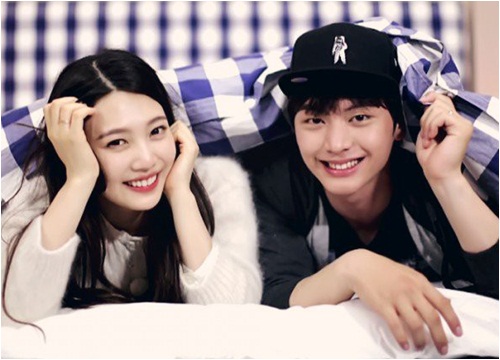 "Vợ chồng" Sungjae (BtoB) - Joy (Red Velvet): "Chia tay" 3 năm vẫn được nhà đài gán ghép nhiệt tình