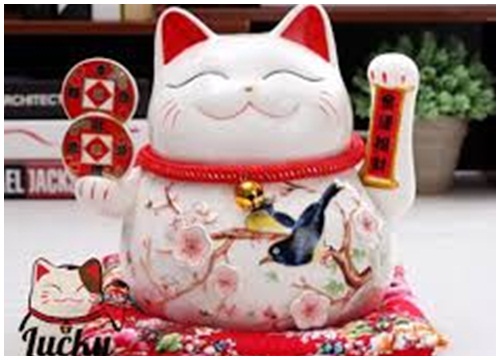 Bí mật về chú mèo may mắn Maneki Neko hay được mua làm đồ lưu niệm