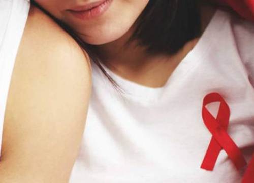 Làm gì sau khi quan hệ với người nhiễm HIV?