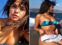 Selena Gomez diện bikini sexy khoe đường cong trên biển