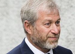 Abramovich vẫn làm việc ở Anh dù không có visa