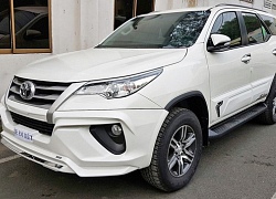 Khách hàng bức xúc trước gói phụ kiện cả trăm triệu đồng kèm xe Toyota Fortuner, đại lý bắt đầu hạ nhiệt