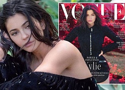 Kylie Jenner tung bộ ảnh đẹp "mong manh sương khói", không trang điểm đậm hay khoe thân mà vẫn hút hồn!