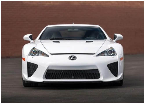 Sắp đấu giá siêu xe đầu tiên của thương hiệu Lexus -LFA