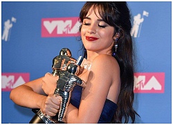 Camila Cabello đại thắng "VMAs 2018" nhưng Ariana Grande mới được lợi nhiều nhất sau đó