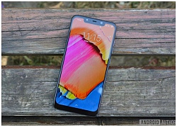 Chưa ra mắt, Xiaomi Pocophone F1 đã có ảnh chụp và bài đánh giá