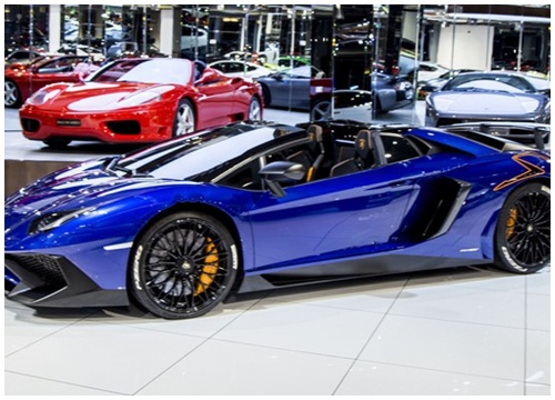 Lamborghini Aventador SV mui trần tuyệt đẹp gần giống xe minh nhựa