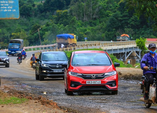 Ngạc nhiên với khả năng "uống dè" xăng của Honda CR-V và Jazz