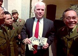 Chương trình McCain/Kerry khởi động để tôn vinh cố TNS John McCain