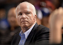 Thượng nghị sĩ John McCain qua đời