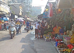 Hà Nội: Hàng quán đua nhau chiếm dụng lòng đường, vỉa hè trên nhiều tuyến phố