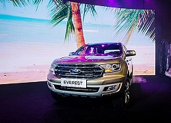 Ford Everest 2018: Giảm giá hơn 500 triệu đồng vẫn nâng cấp, trau chuốt