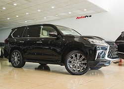 Soi kĩ Lexus LX570 SuperSport 4 chỗ vừa về Việt Nam