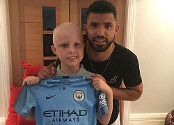 Aguero tặng quà đặc biệt cho fan nhí bị ung thư