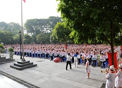 Gần 2 triệu học sinh Hà Nội tưng bừng khai giảng năm học mới