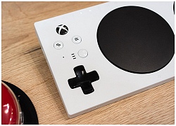 Xbox Adaptive Controller: người khuyết tật hay khó vận động giờ đã có thể chơi game!