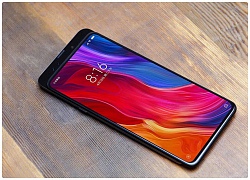 Xiaomi Mi Mix 3 lộ ảnh trên tay người dùng với viền màn hình siêu mỏng