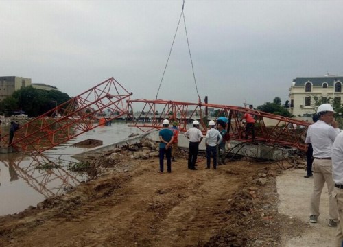 Hải Phòng: Gãy cẩu thi công dự án chỉnh trang sông Tam Bạc