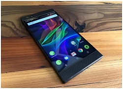 Razer Phone 2 sẽ sở hữu sức mạnh của PC trong hình hài nhỏ bé