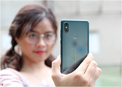 Xiaomi tung chiêu, cửa hàng điện thoại xách tay ở VN gặp khó