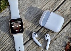 Apple Watch, AirPods sẽ đắt hơn vì luật thuế của Trump?